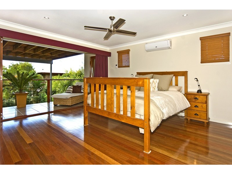 92 Kingsley Terrace, Manly QLD 4179
