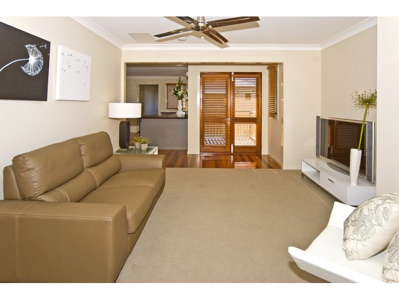 92 Kingsley Terrace, Manly QLD 4179
