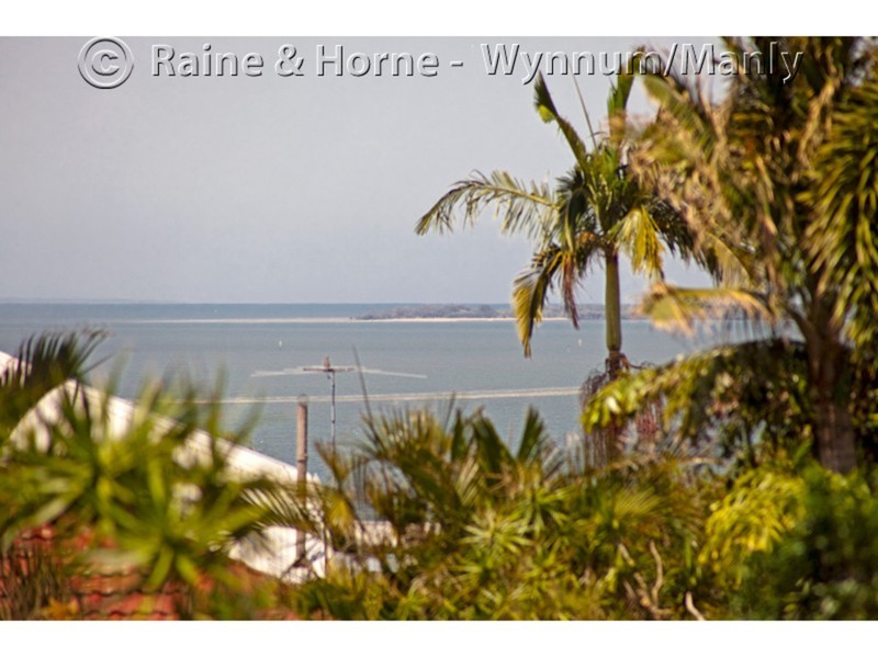 80 Adam Street, Wynnum QLD 4178