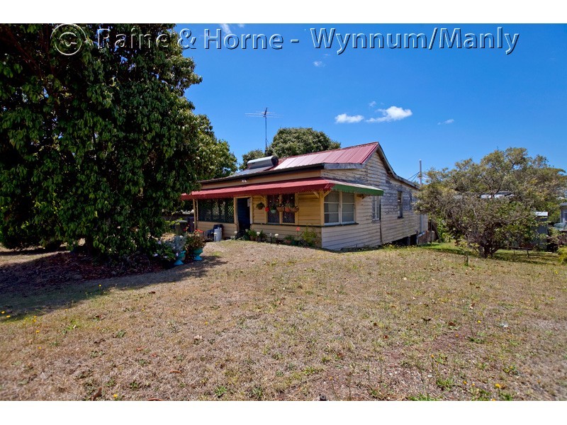 42 Curtis Street, Manly QLD 4179