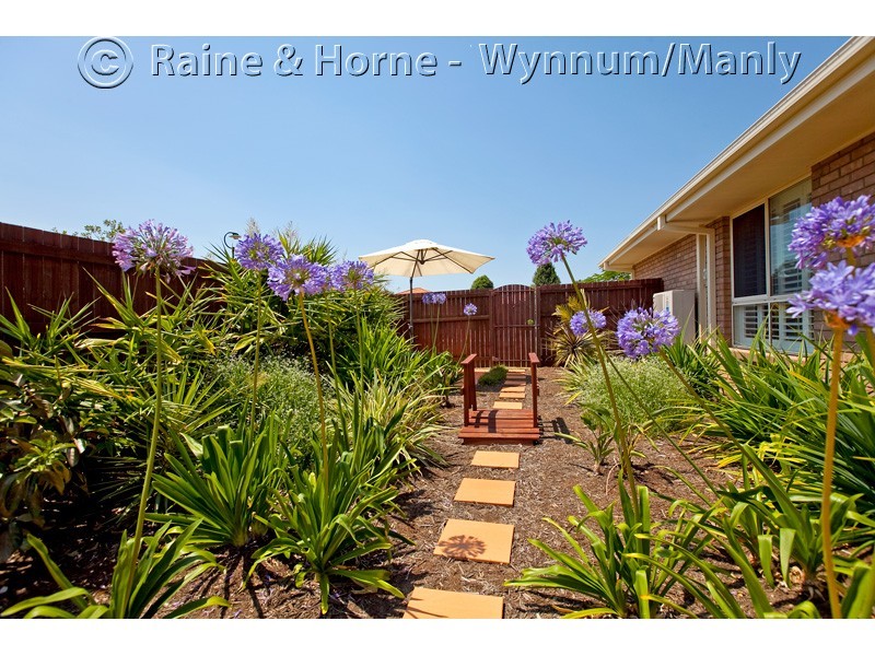 4 Carabbean Close, Wynnum West QLD 4178