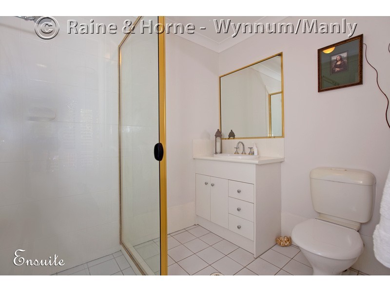 4 Carabbean Close, Wynnum West QLD 4178