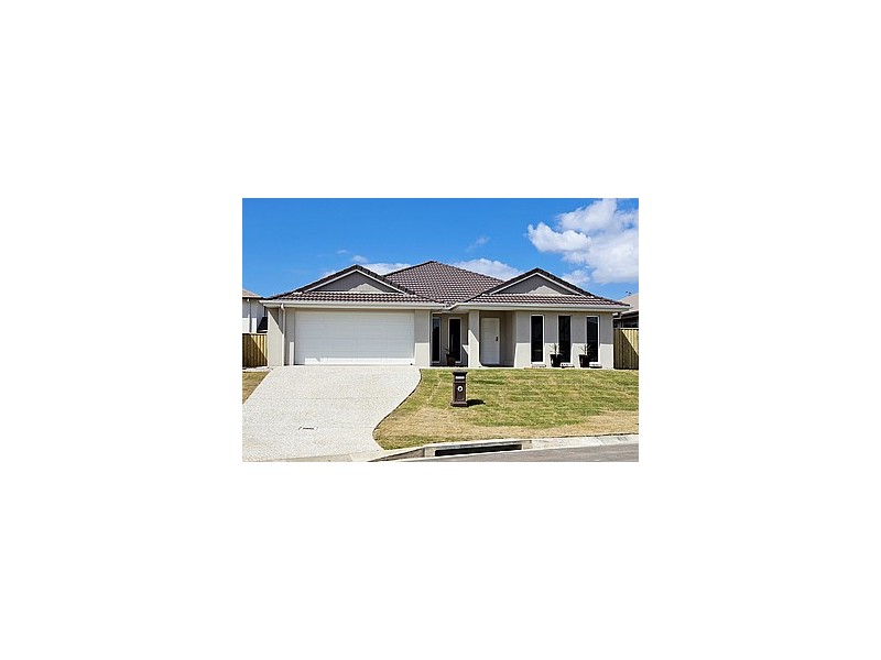 4 Lennox Close, Manly West QLD 4179