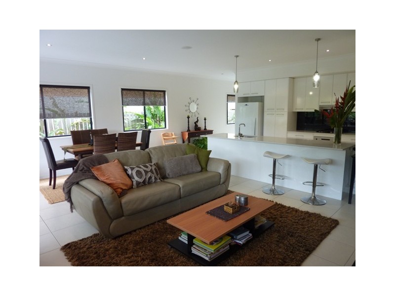 51 Peel Street, Manly QLD 4179