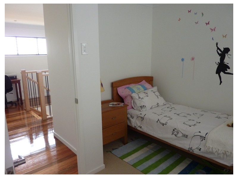 51 Peel Street, Manly QLD 4179