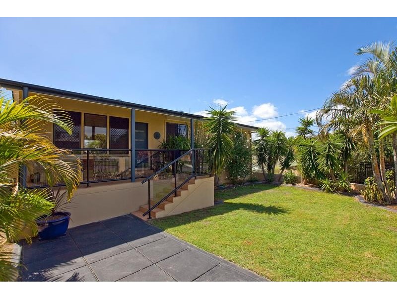 92 EMPIRE AVE, Manly West QLD 4179