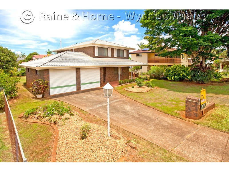 17  CATAMARAN STREET, Manly West QLD 4179