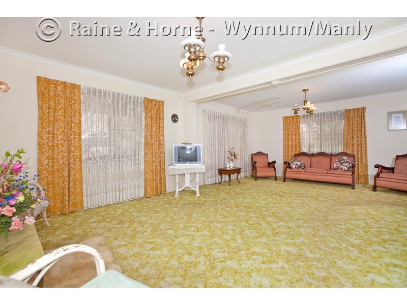 17  CATAMARAN STREET, Manly West QLD 4179