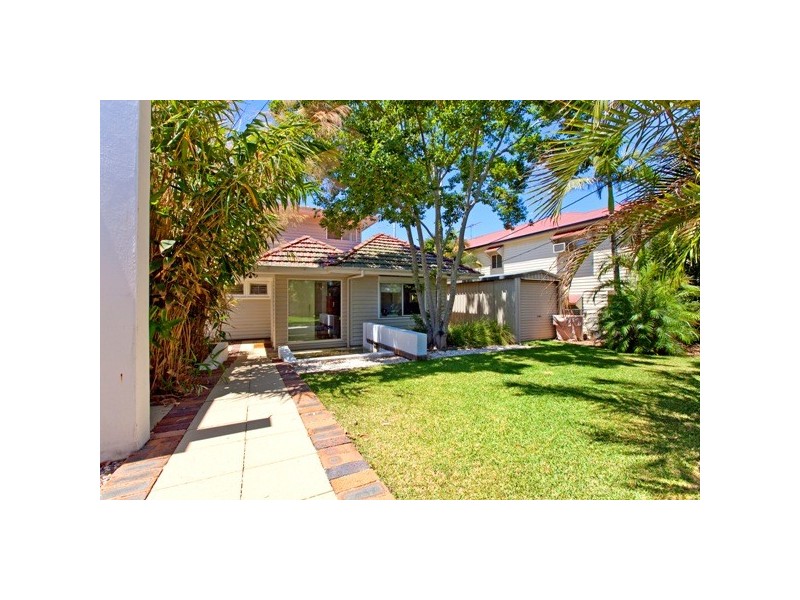 543 Tingal Rd,, Wynnum QLD 4178