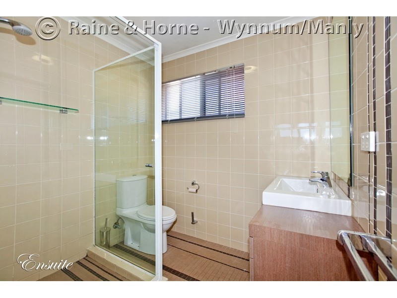 543 Tingal Rd,, Wynnum QLD 4178