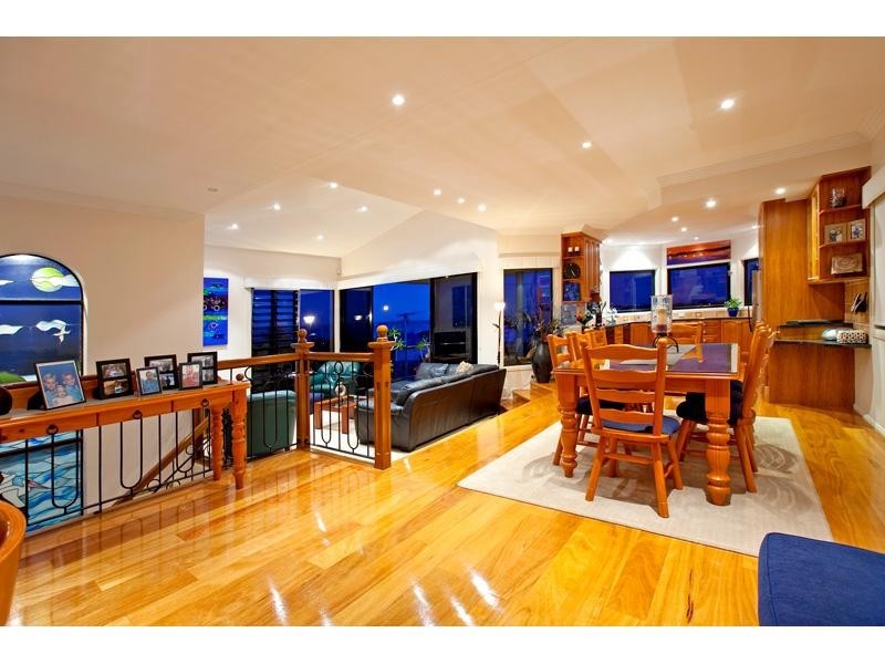59 Southwick Street, Wynnum QLD 4178