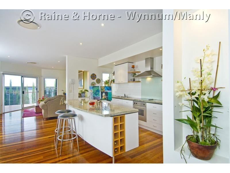 70  Grattan Terrace, Manly QLD 4179
