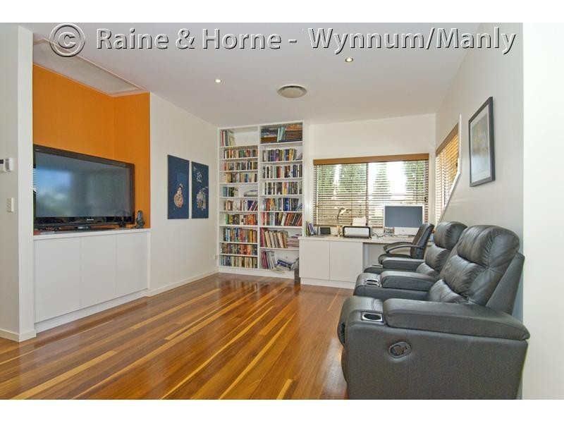 70  Grattan Terrace, Manly QLD 4179