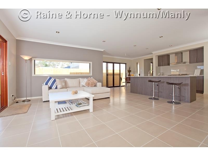 16  Feathertail Place, Gumdale QLD 4154