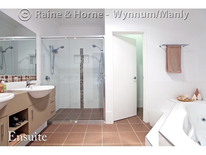 73 Boswell Terrace, Manly QLD 4179