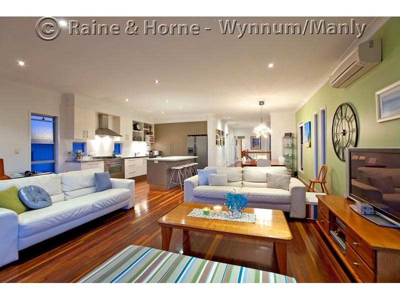 73 Boswell Terrace, Manly QLD 4179