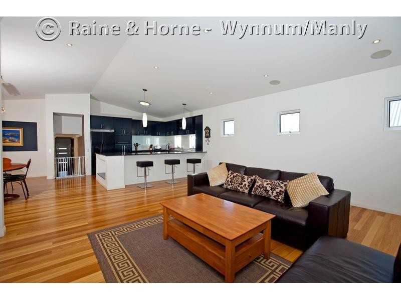 174 Stratton Terrace, Manly QLD 4179