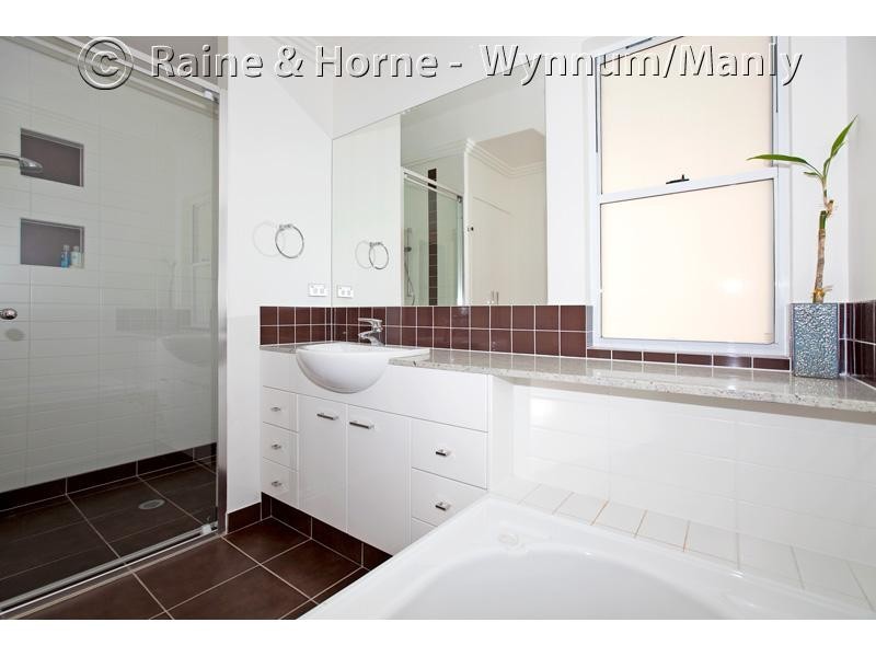 174 Stratton Terrace, Manly QLD 4179