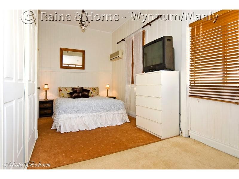45 Benalla Street, Manly QLD 4179