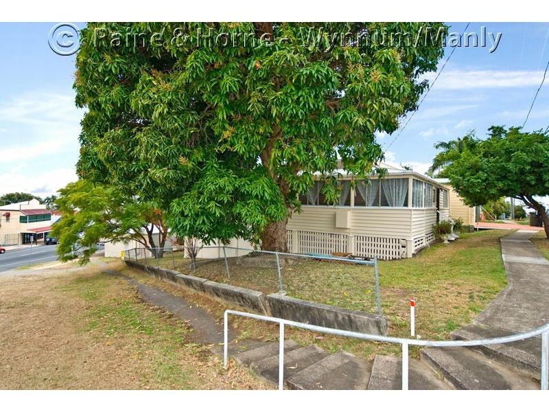 45 Benalla Street, Manly QLD 4179