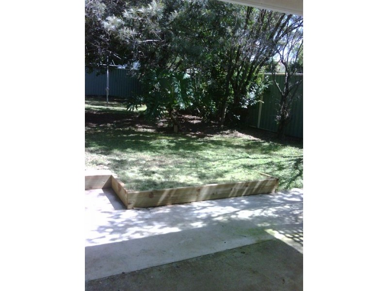 40 Strawberry Rd, Manly West QLD 4179