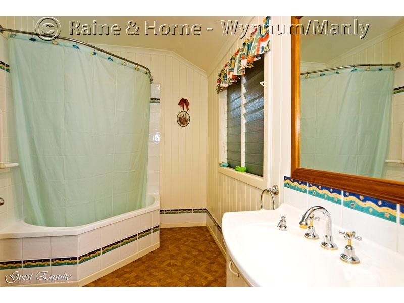 16 Grattan Terrace, Wynnum QLD 4178