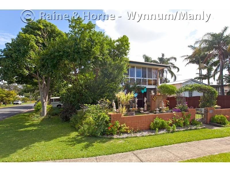 755 Esplanade, Lota QLD 4179