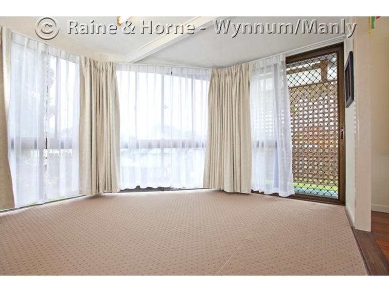 233 Whites Rd,, Lota QLD 4179