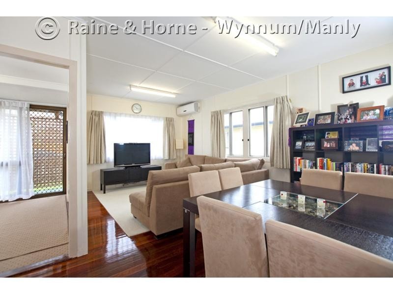 233 Whites Rd,, Lota QLD 4179