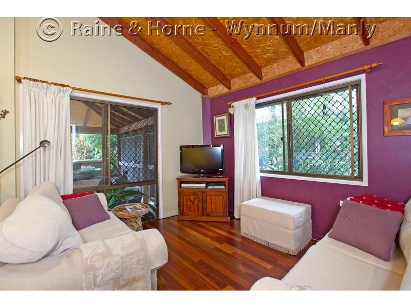 76 Kamarin Street, Manly West QLD 4179