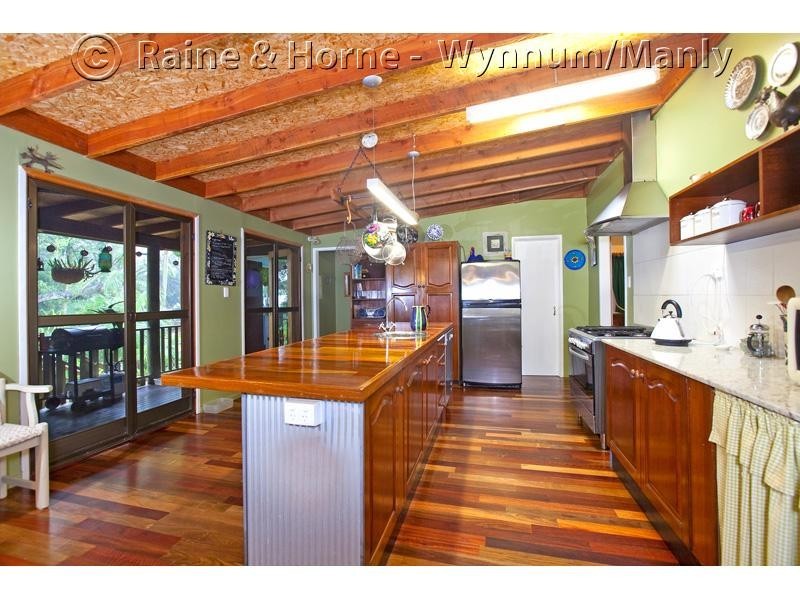 76 Kamarin Street, Manly West QLD 4179