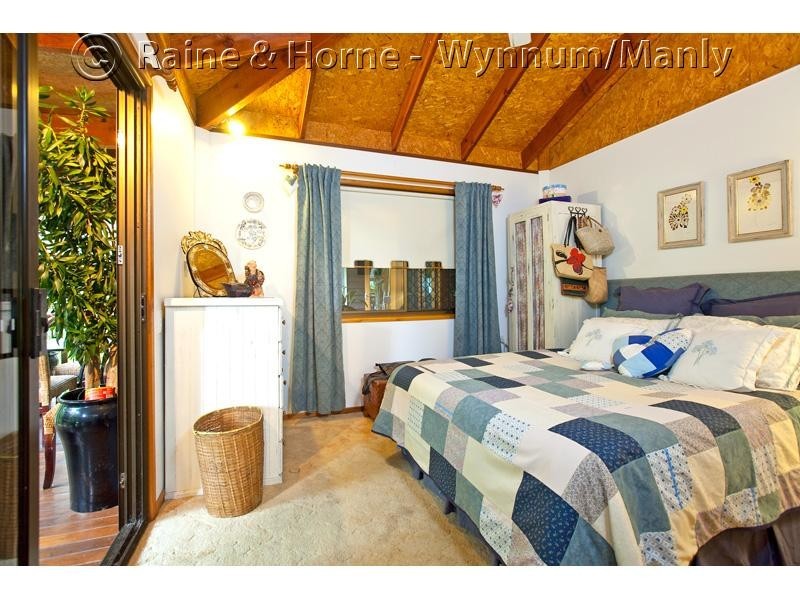 76 Kamarin Street, Manly West QLD 4179