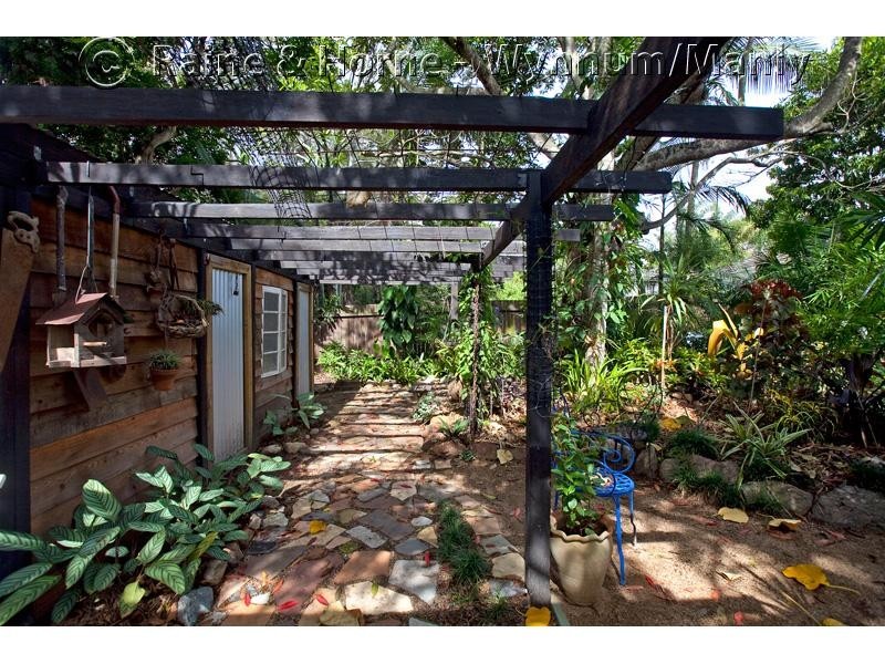 76 Kamarin Street, Manly West QLD 4179