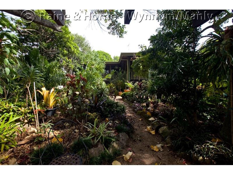 76 Kamarin Street, Manly West QLD 4179