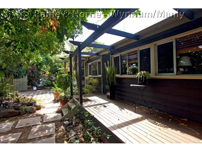 76 Kamarin Street, Manly West QLD 4179