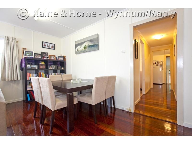 233 Whites Rd, Lota QLD 4179