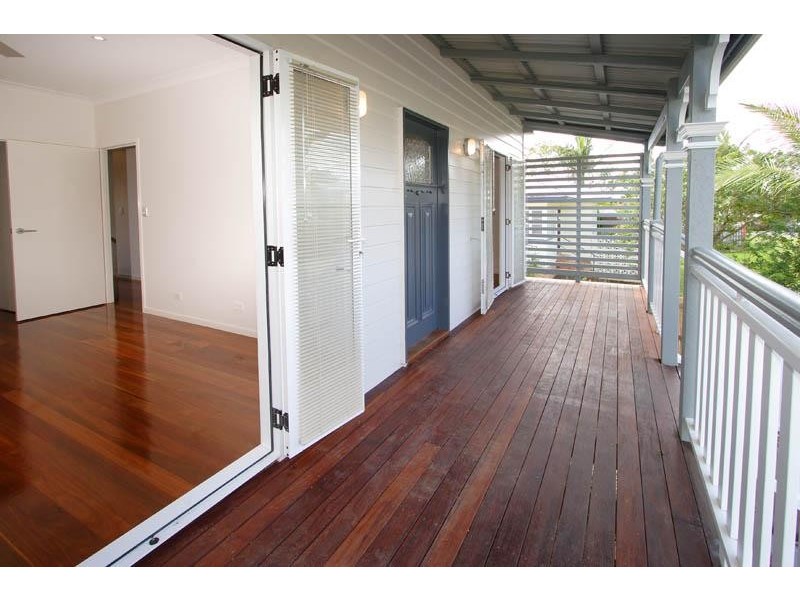11 Ryder Street, Wynnum QLD 4178