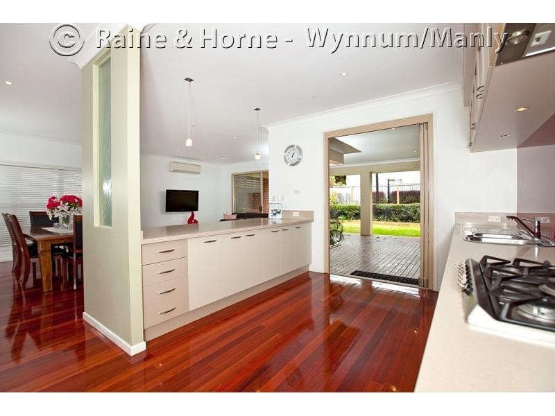 67 Stratton Terrace, Wynnum QLD 4178