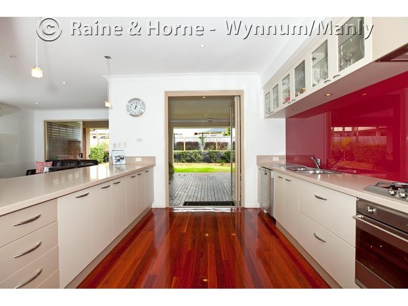 67 Stratton Terrace, Wynnum QLD 4178