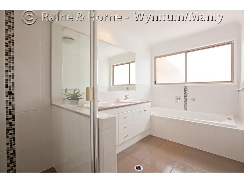 67 Stratton Terrace, Wynnum QLD 4178