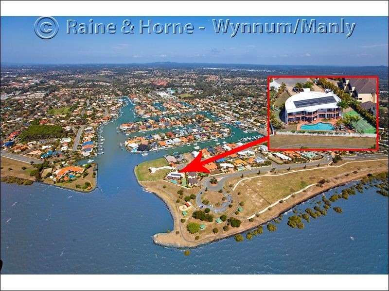 19 Mainsail Street, Birkdale QLD 4159