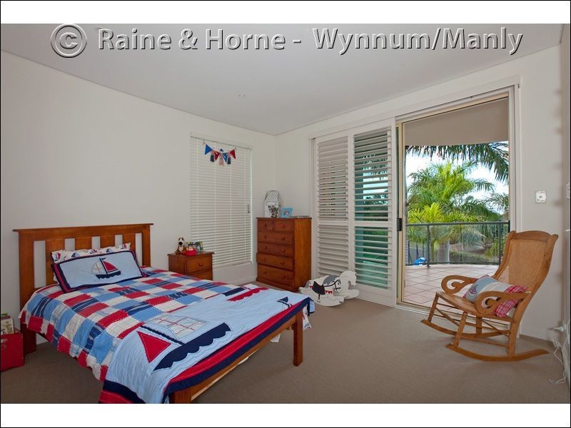 19 Mainsail Street, Birkdale QLD 4159