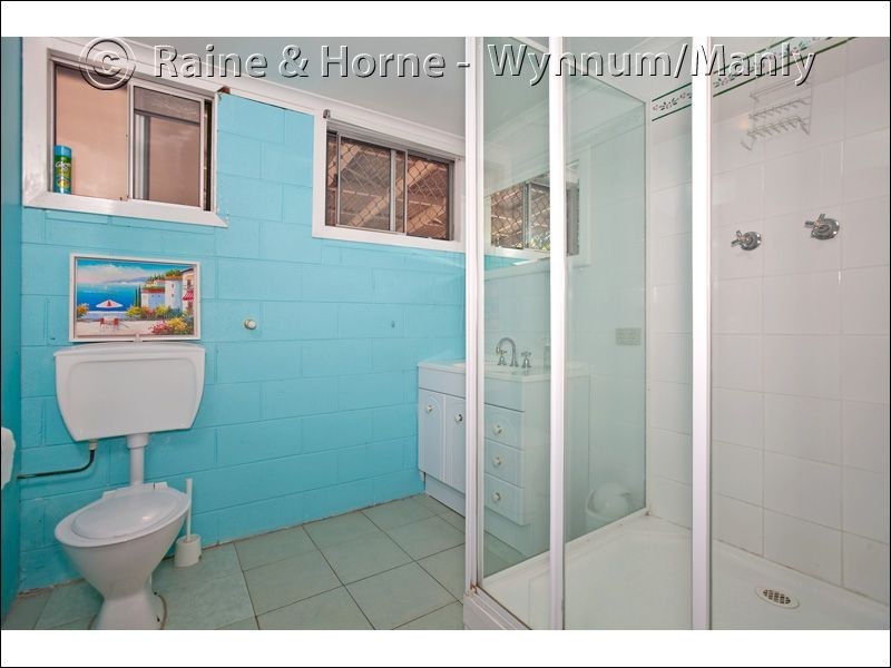 69 Coreen Street, Wynnum QLD 4178