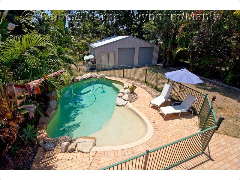 69 Coreen Street, Wynnum QLD 4178