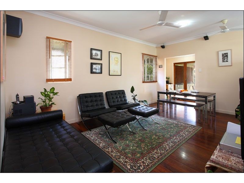 37 Carnation Road, Manly West QLD 4179