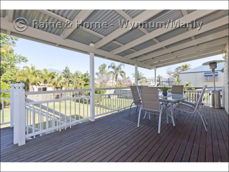 16 Agnes Street, Wynnum QLD 4178