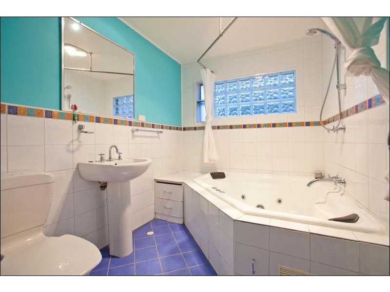 32 Glading Street, Manly West QLD 4179