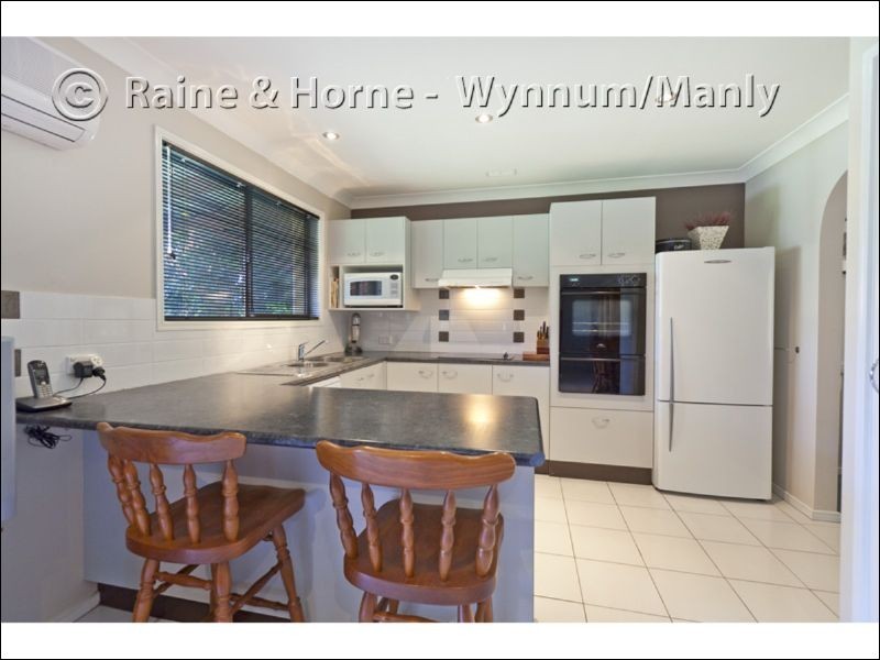 3 Scanlen Crescent, Wynnum West QLD 4178
