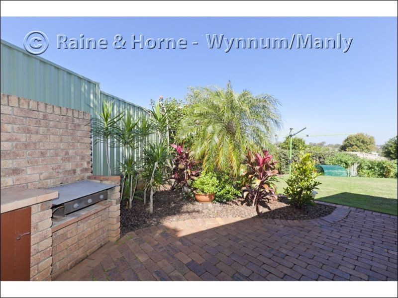 3 Scanlen Crescent, Wynnum West QLD 4178