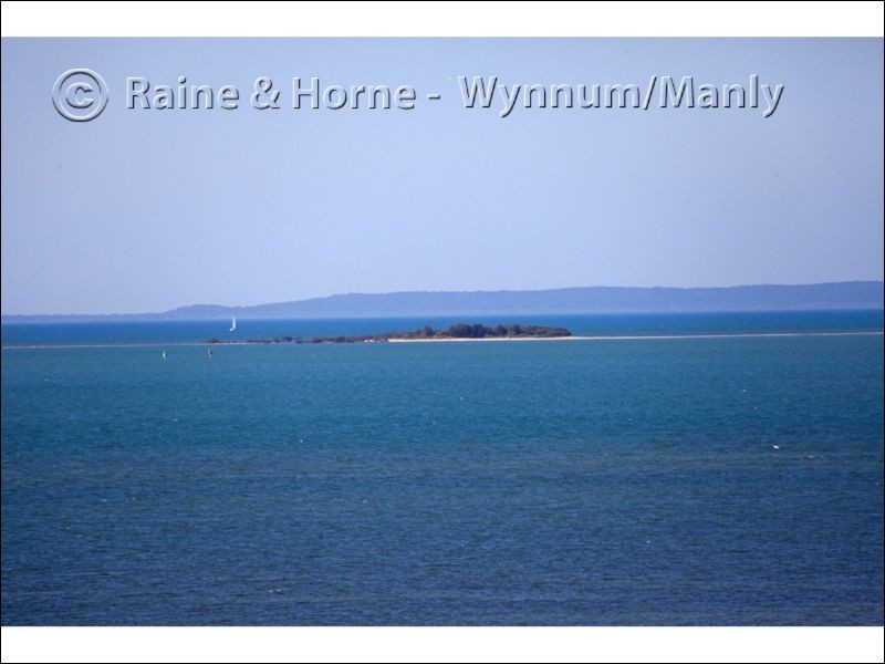 34 MacDonald Street, Lota QLD 4179